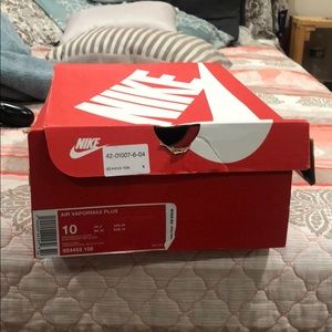 Nike Air Force 1 high all red size 8.5 worn once